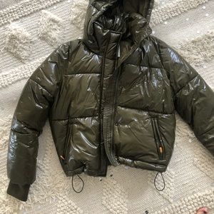 Upcycled Cropped Midweight Puffer Jacket